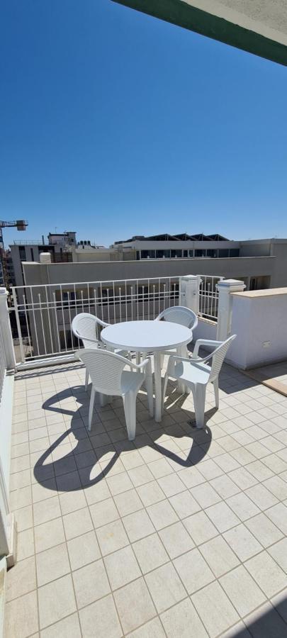 Rubino Apartments A 100Metri Dal Mare 리치오네 외부 사진
